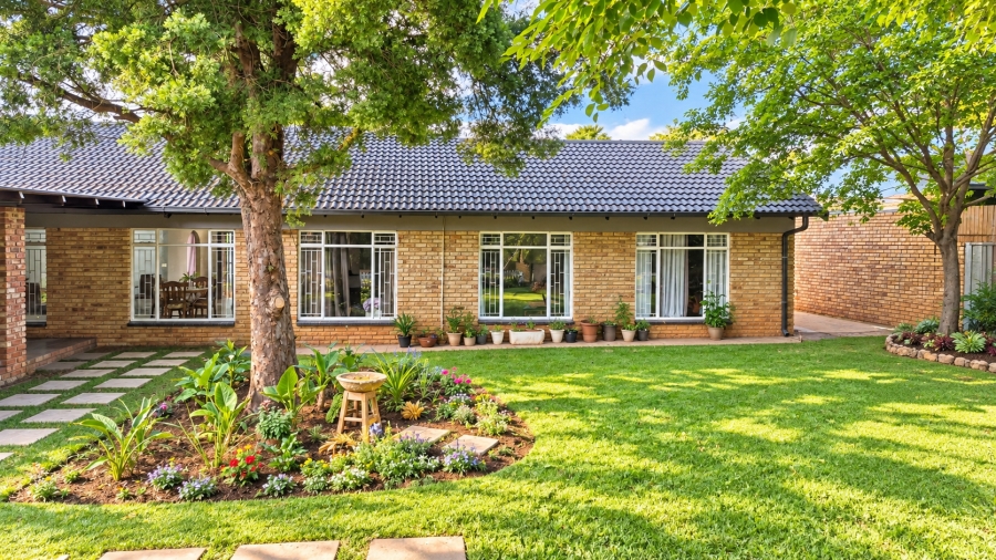 4 Bedroom Property for Sale in Doringkruin North West